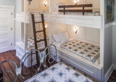 Vishnu Renovation, bunk beds